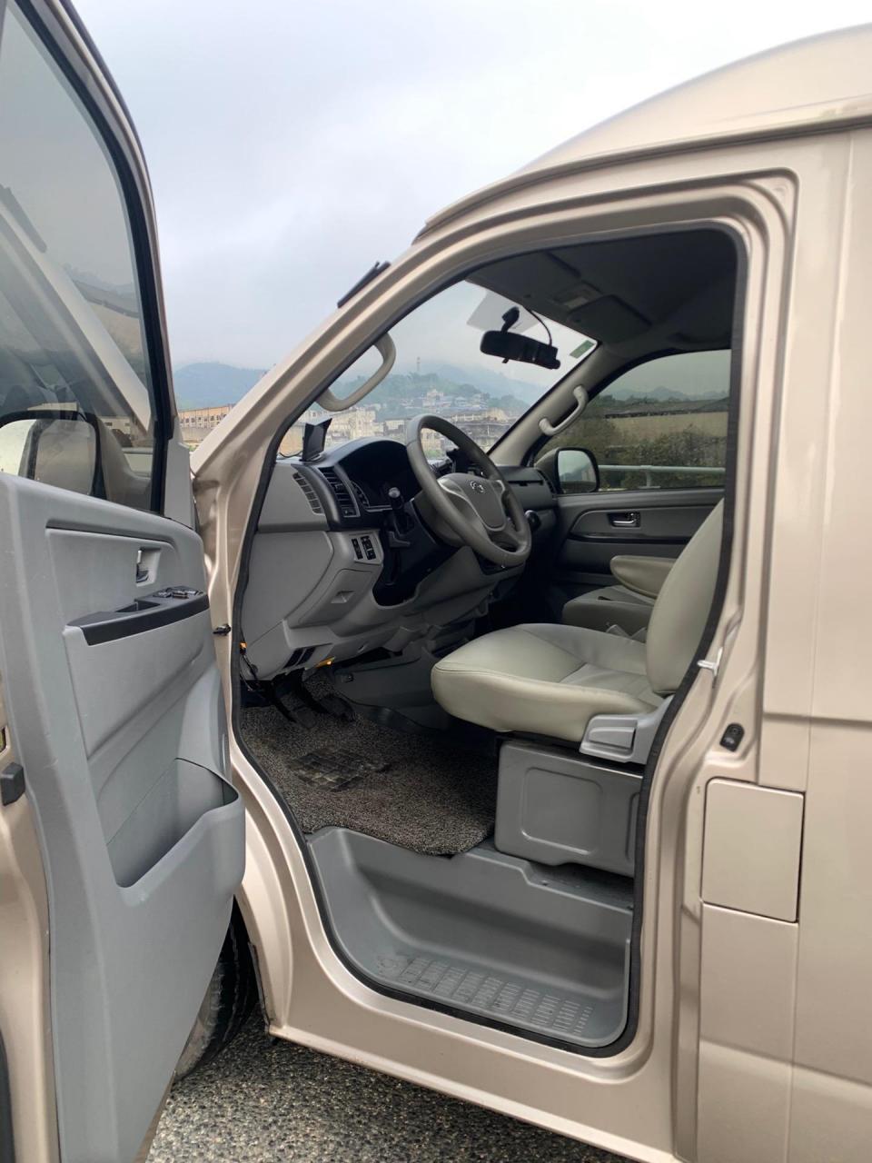 2排量2020最新资源到金龙凯锐浩克本地房地产,一手车车况漂亮公里数