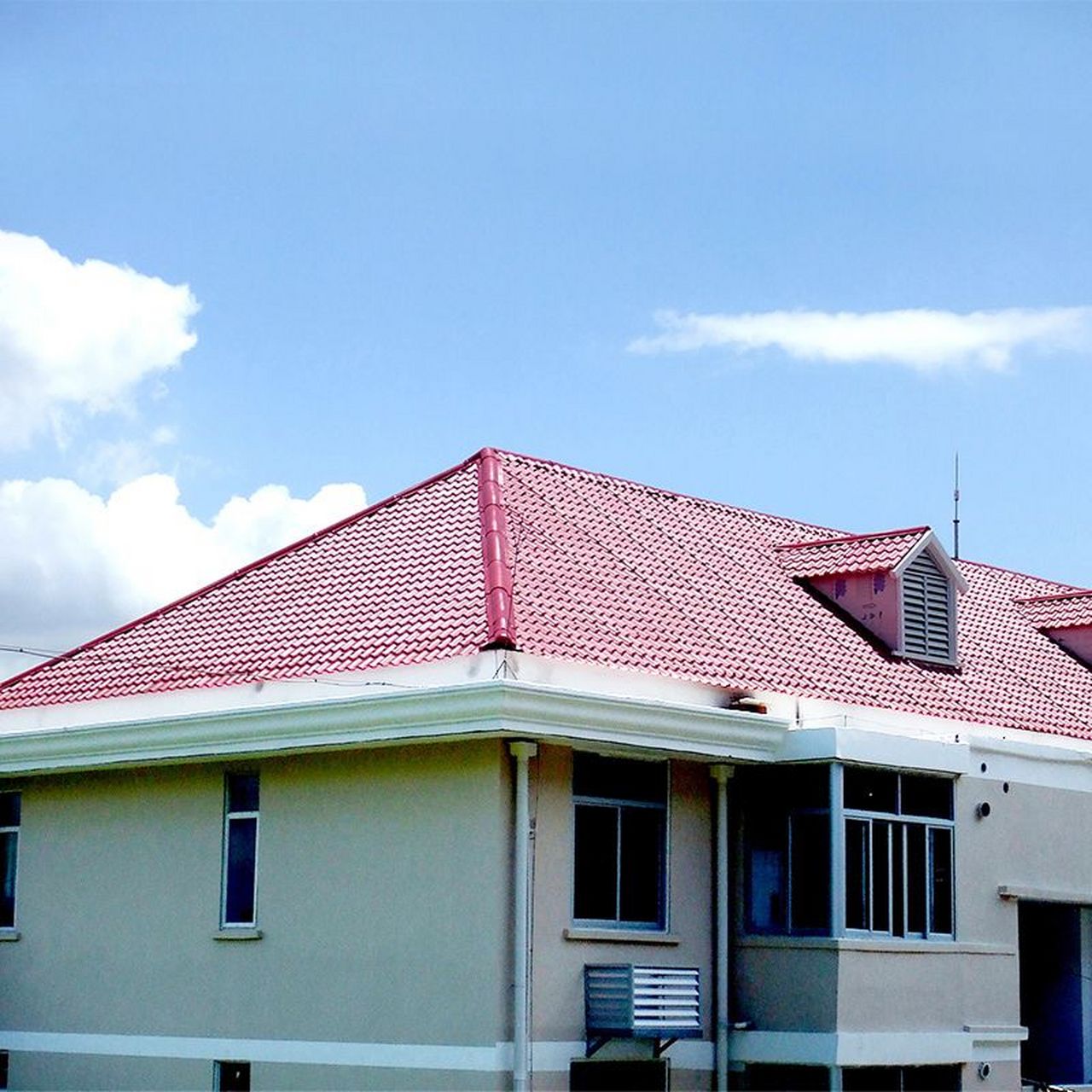 农村屋顶使用树脂瓦有多好看?