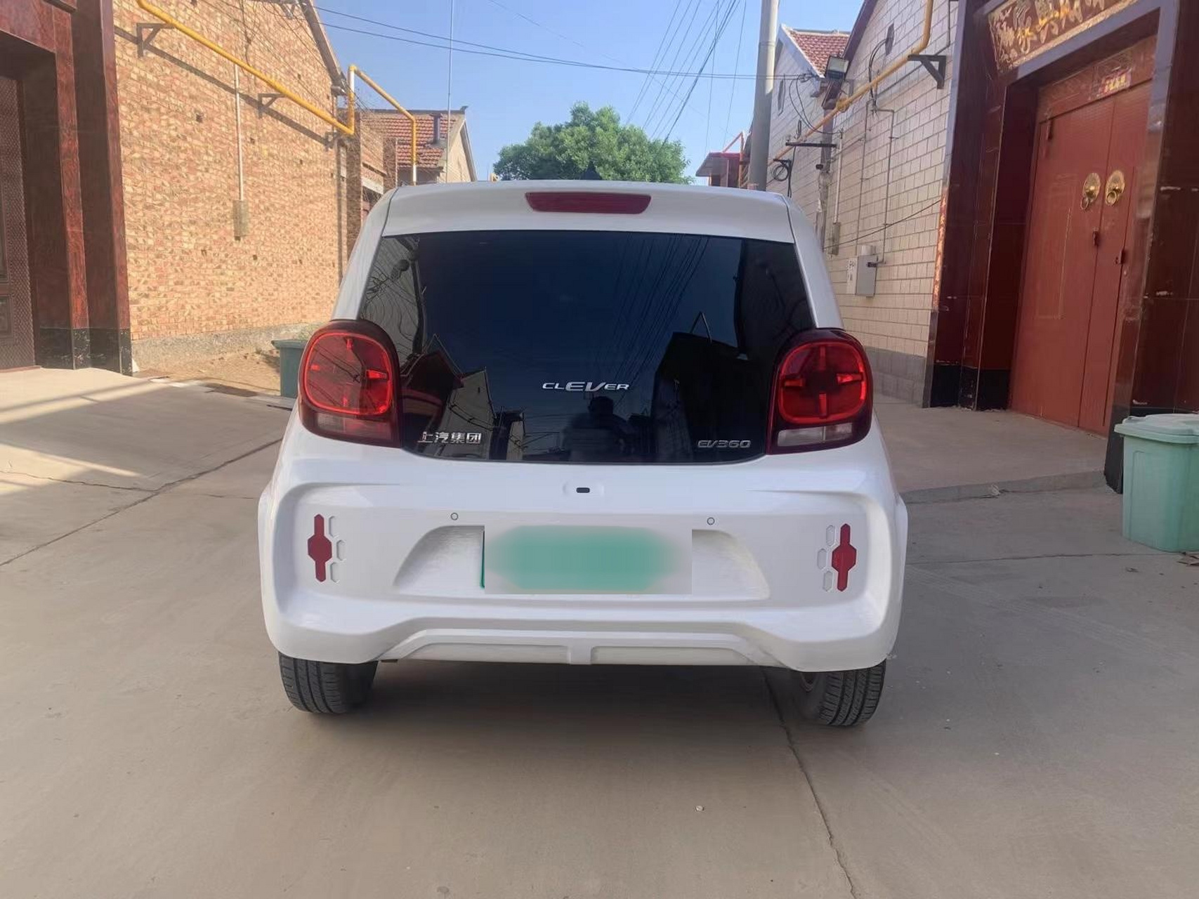 2021年9月上汽荣威科莱威ev360,两门四座顶配,新车落地五万多,美女