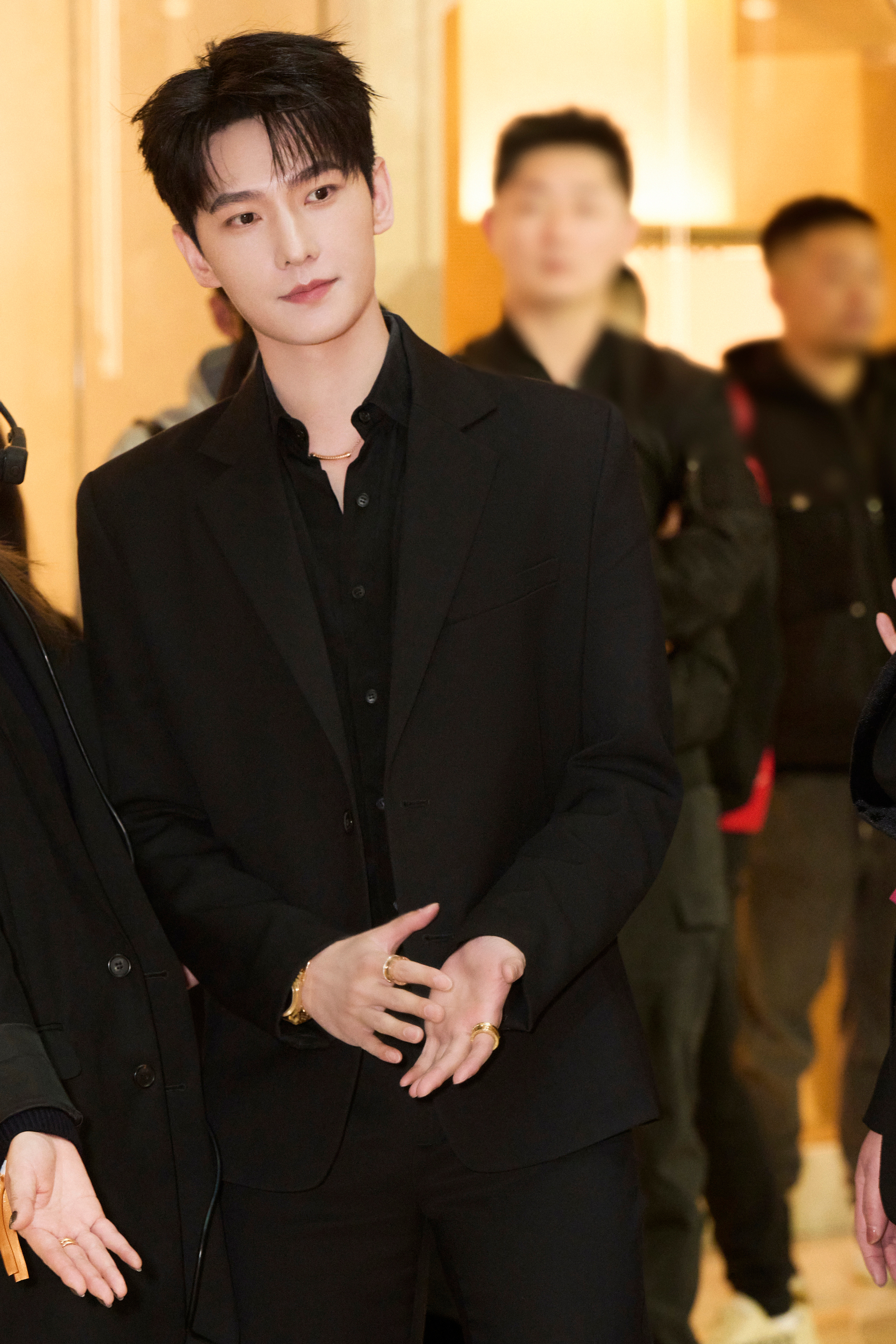 杨洋  化妆:袁大帅 发型:肖昀见 造型:the1207official 摄影: