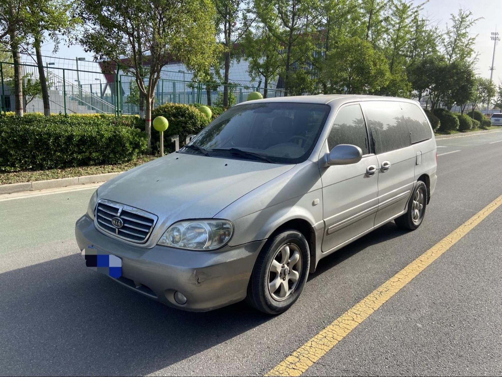 07年8月起亚嘉华,经典豪华的商务车 自动挡天窗配置高,2.