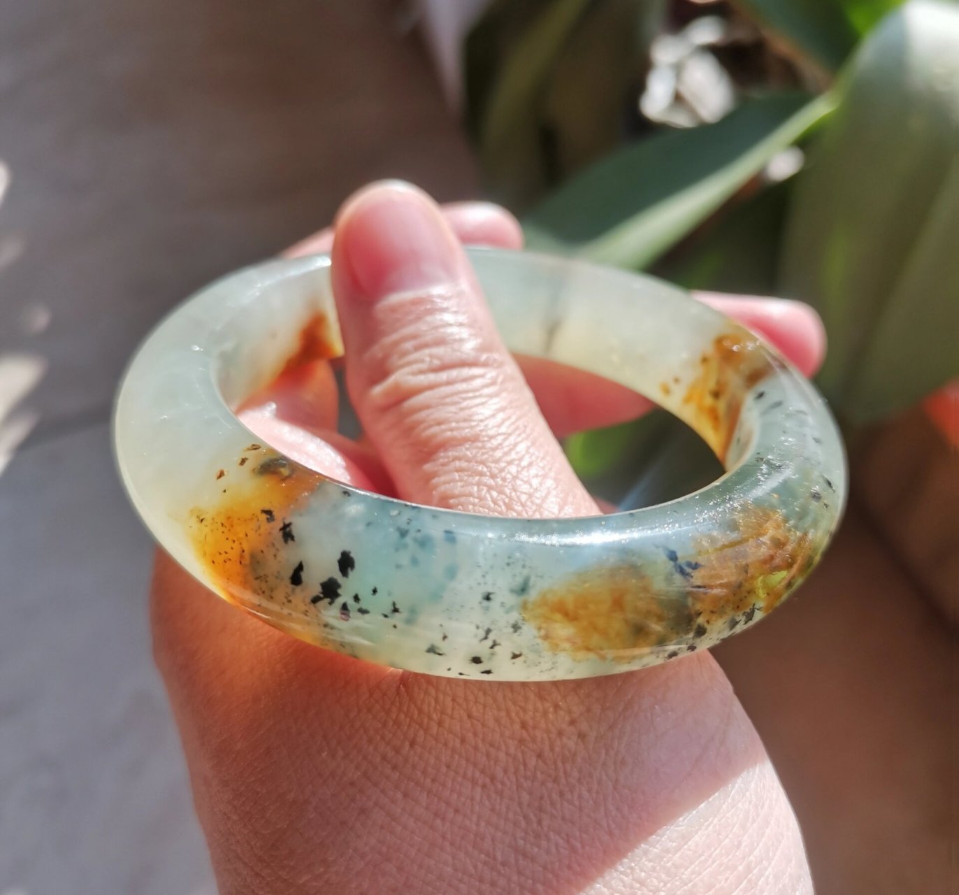 玉石王花玉水草多彩