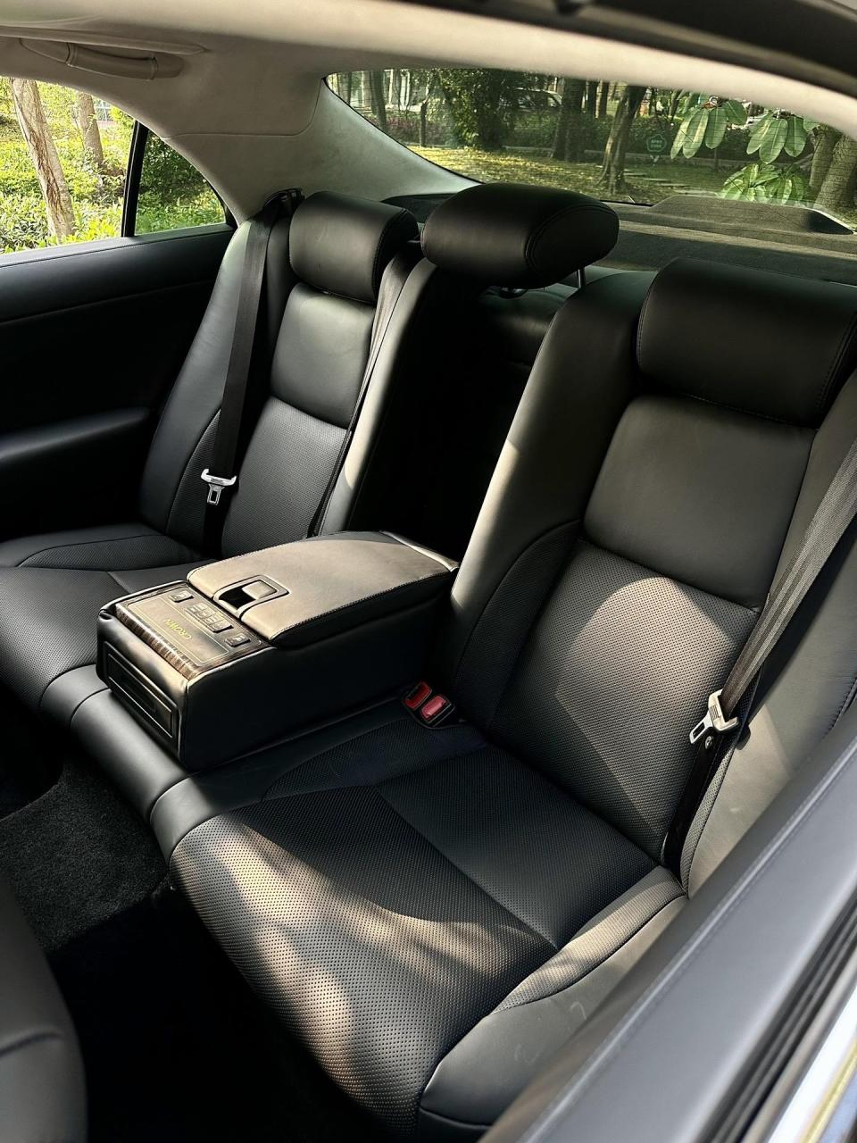 十三代皇冠内饰翻新黑色图片展示案例经典情怀老车 美皇社