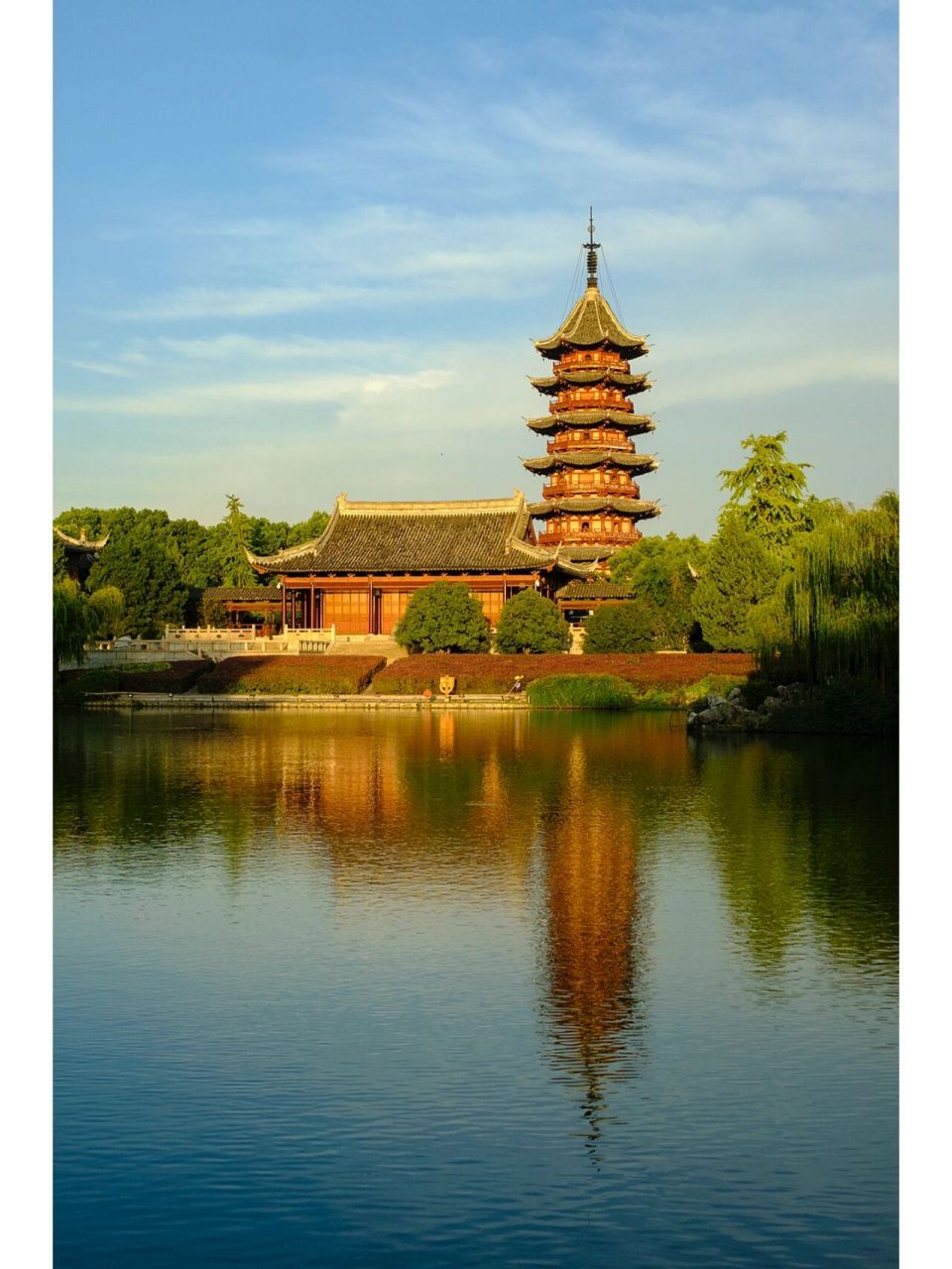 古建筑|苏州瑞光塔(北宋) 苏州瑞光塔位于苏州城南盘门景区内,根据塔