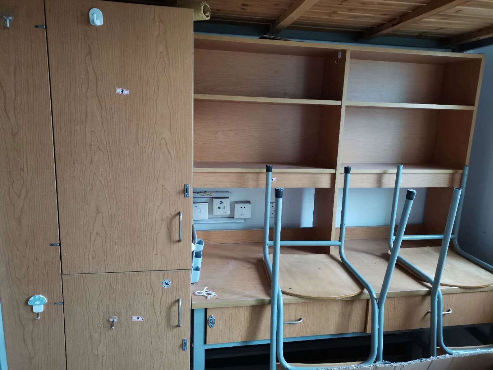 浙江科技学院 小和山5人寝 估计是你们最想看的了吧