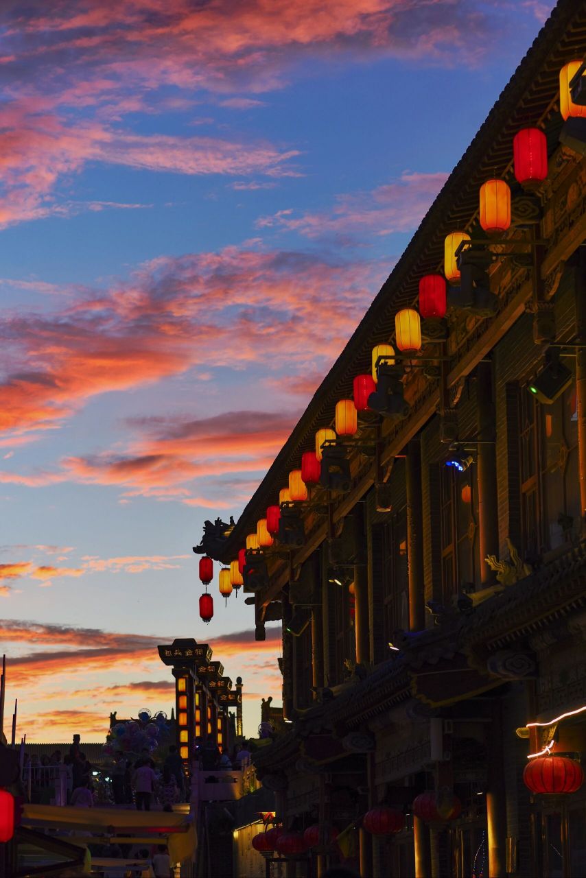 内蒙古小香港的优美夜景和人间烟火包头金街 把内蒙古包头叫做小香港