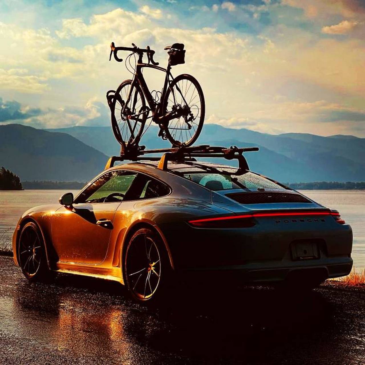 保时捷911安装yakima车顶前轮固定式自行车架