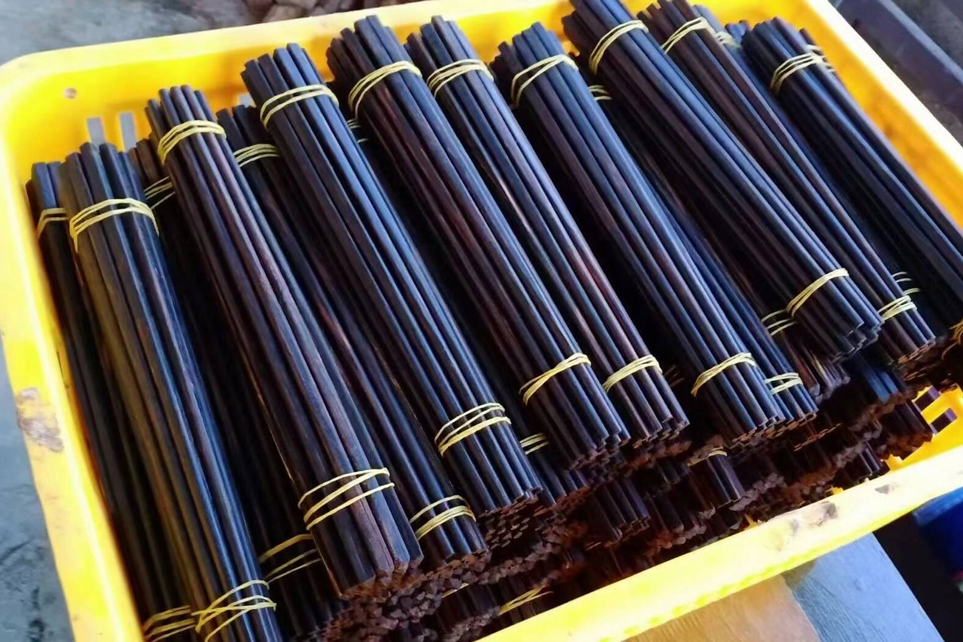 西藏墨脱乌木筷子02 西藏林芝市墨脱县乌木筷子经久耐用:普通筷子用