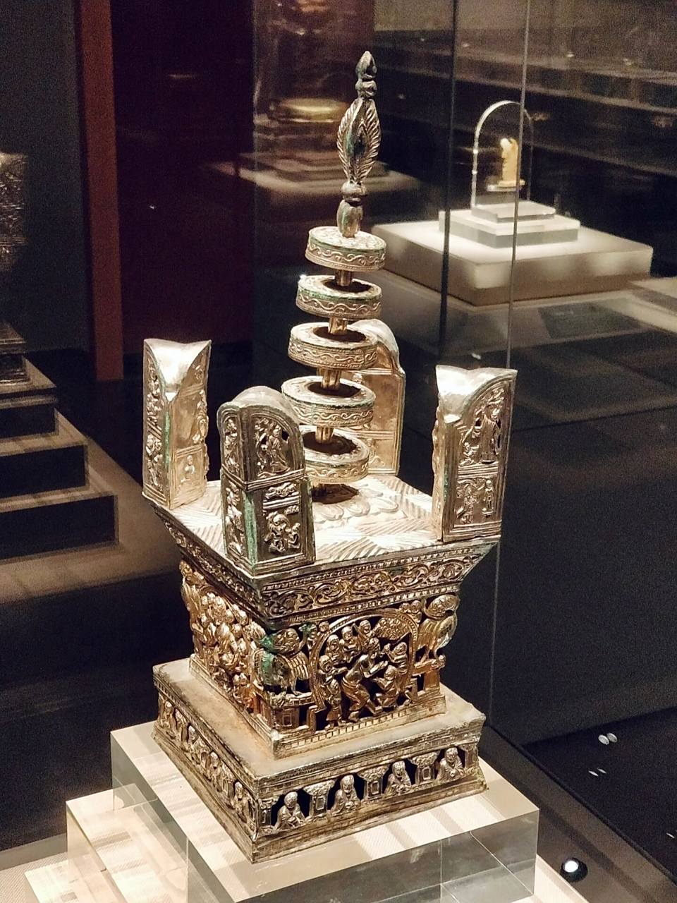 浙江省博物馆十大镇馆之宝 16615 五代吴越鎏金银阿育王塔,雷峰塔