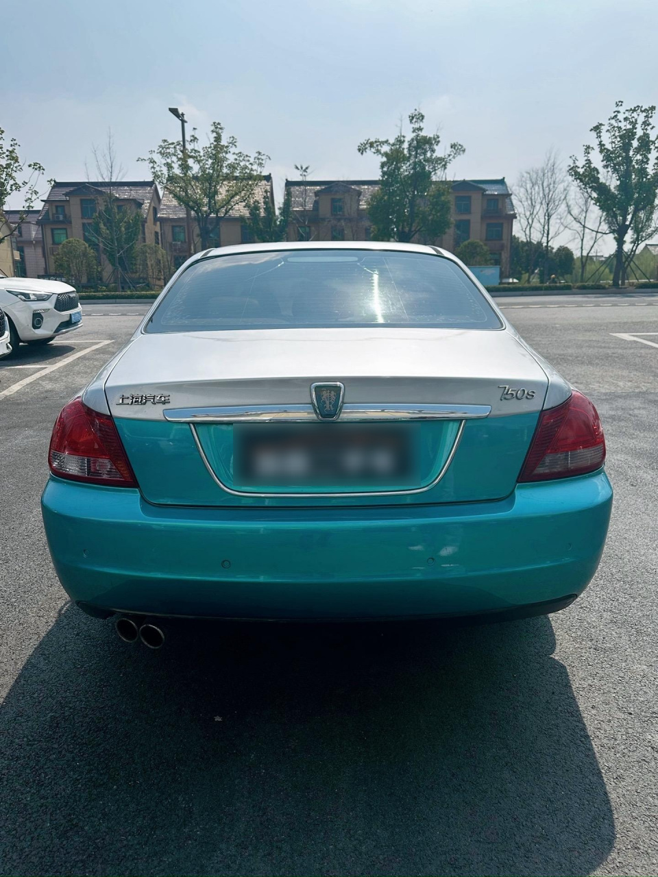 【  批发价  】: 1880090 【车辆名称】: 荣威750s 【车辆配置】