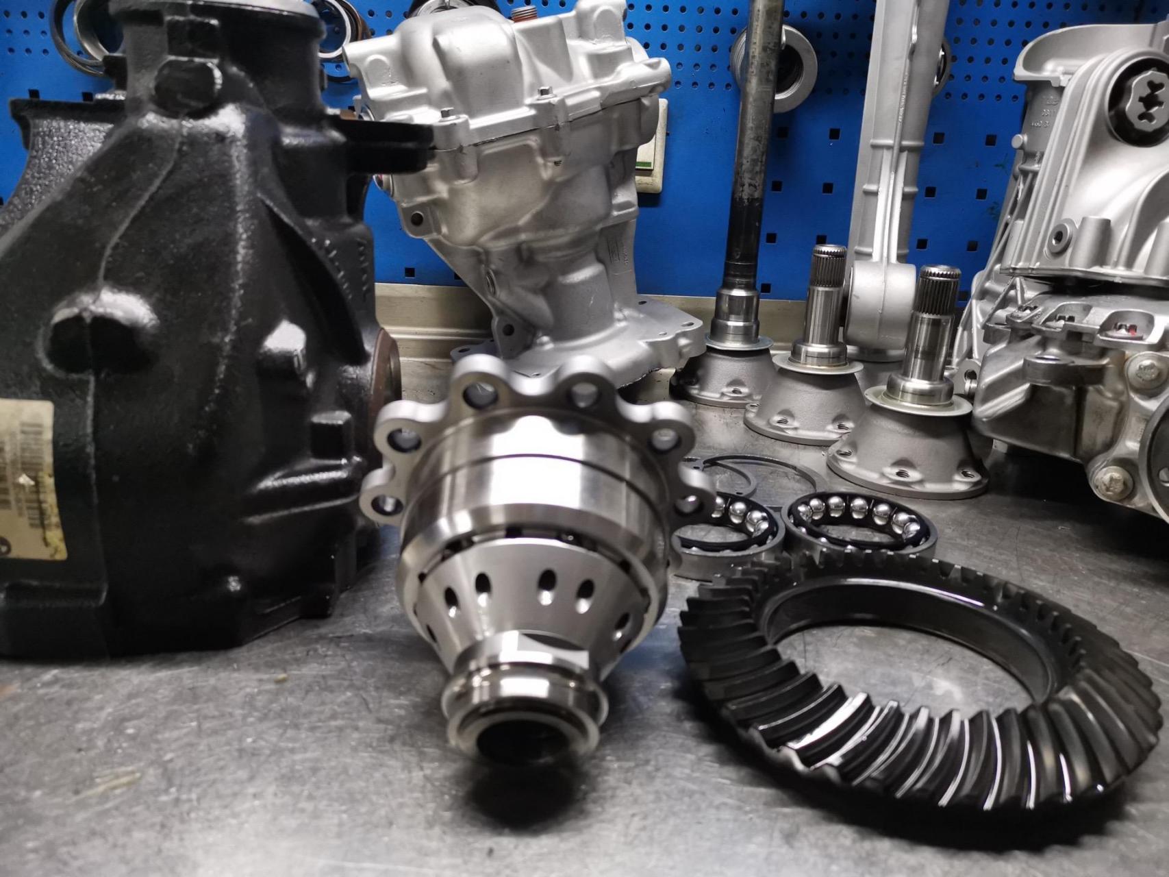 无异响,日常跑街,跑山,漂移,赛道,必备良药#宝马lsd限滑差速器 #漂移