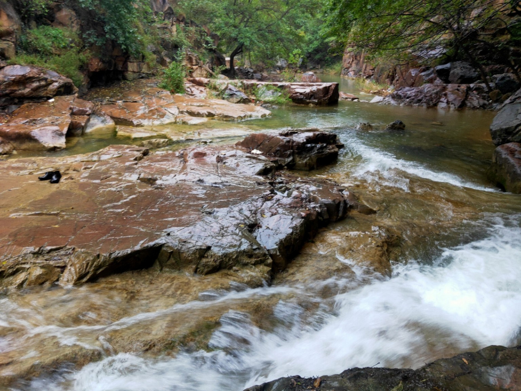 枣庄市山亭区龙床水库图片