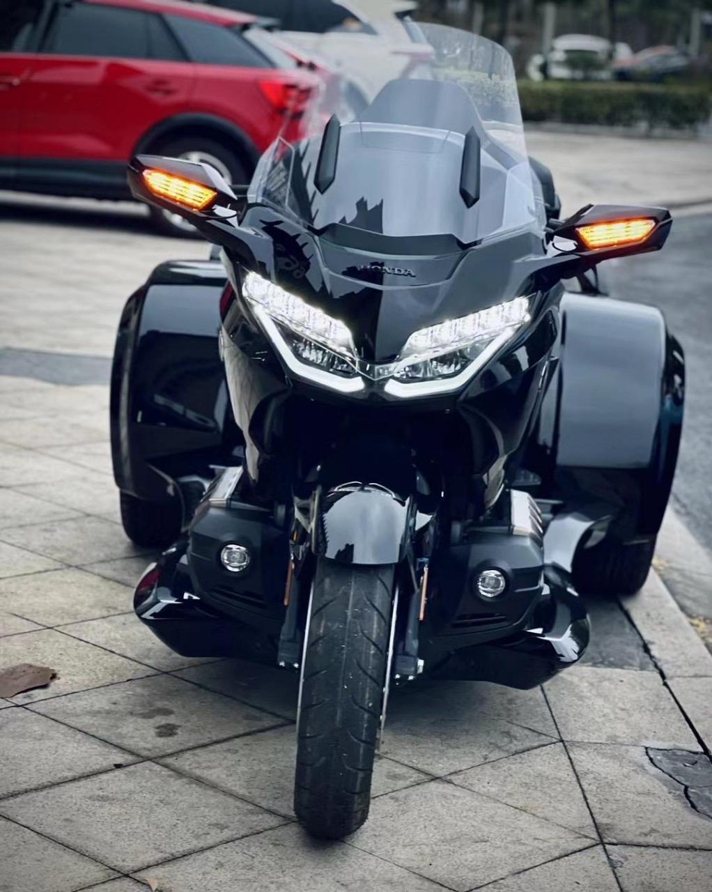 新款csc本田正三轮 现车现手续.