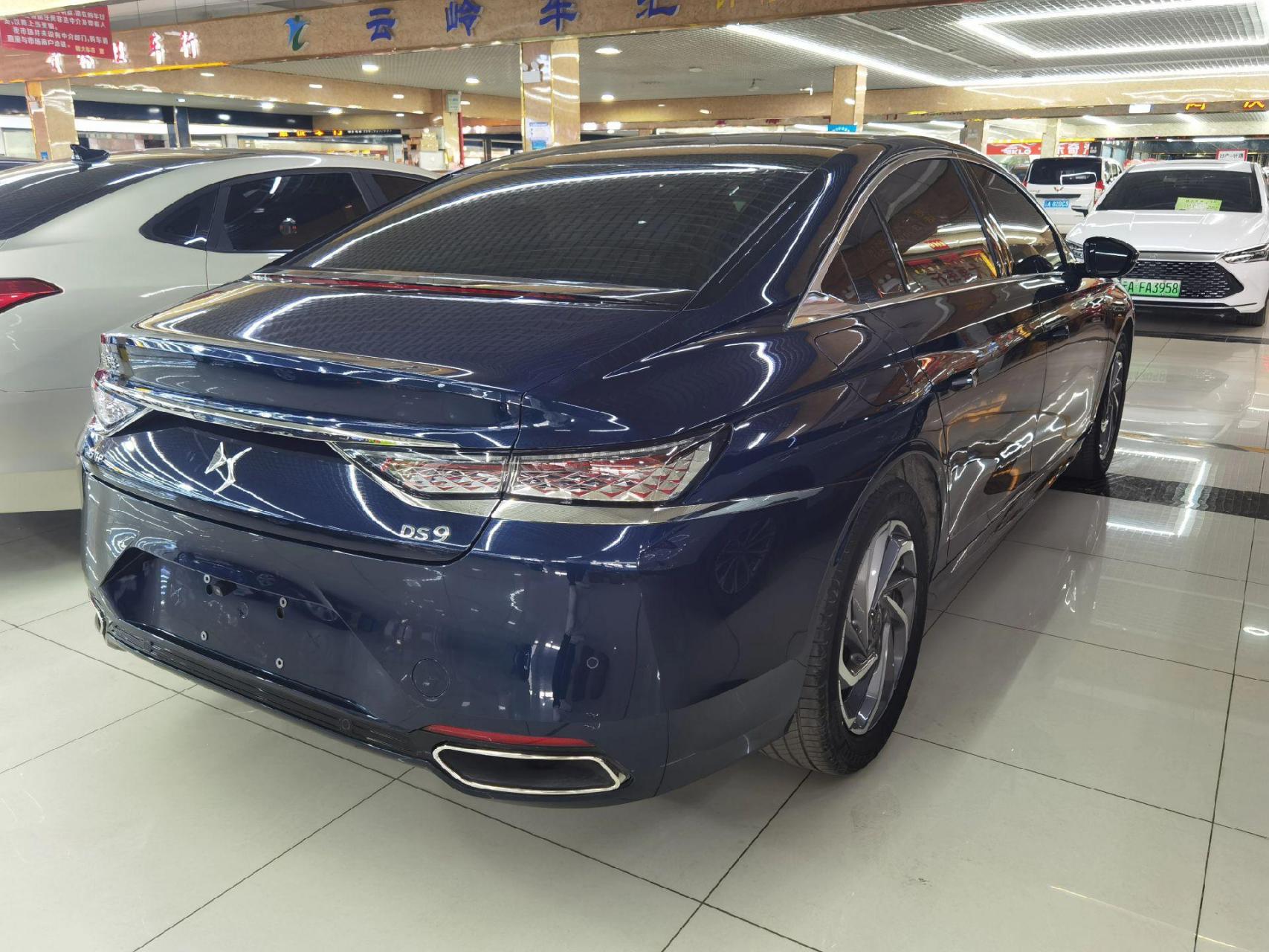 新到准新雪铁龙高端品牌ds9,新车指导价:25.