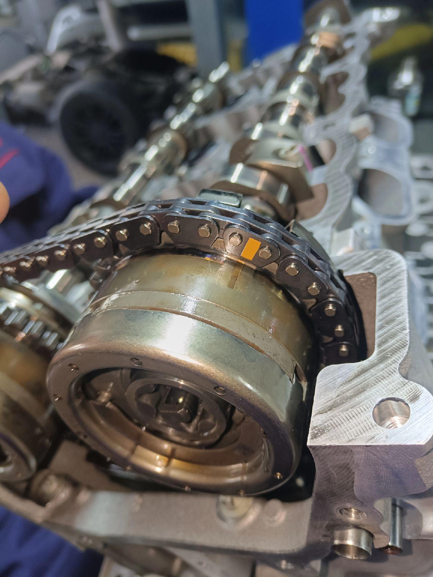 检查凸轮轴位置传感器内信号盘奔驰276发动机正时两缸276发动机正时图