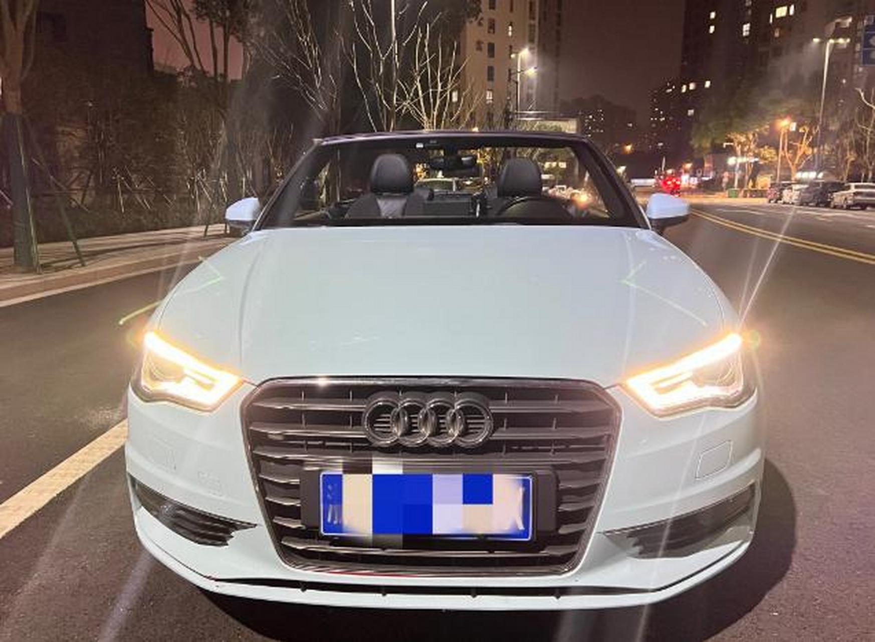 奥迪a3敞篷 售价:10.