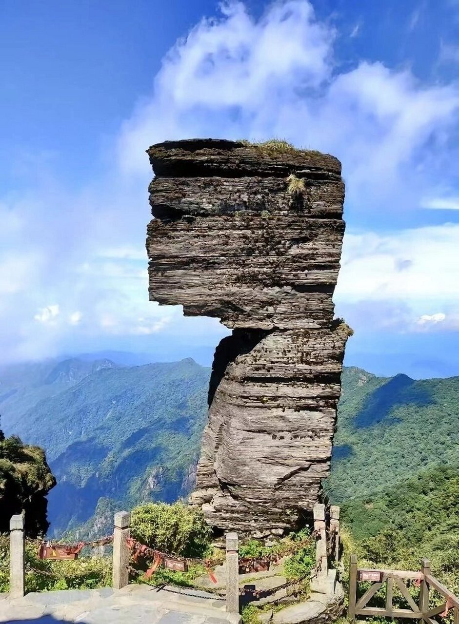 想看看大家拍的梵净山蘑菇石 既然我拍的这张照片被官方pick了,那就拿