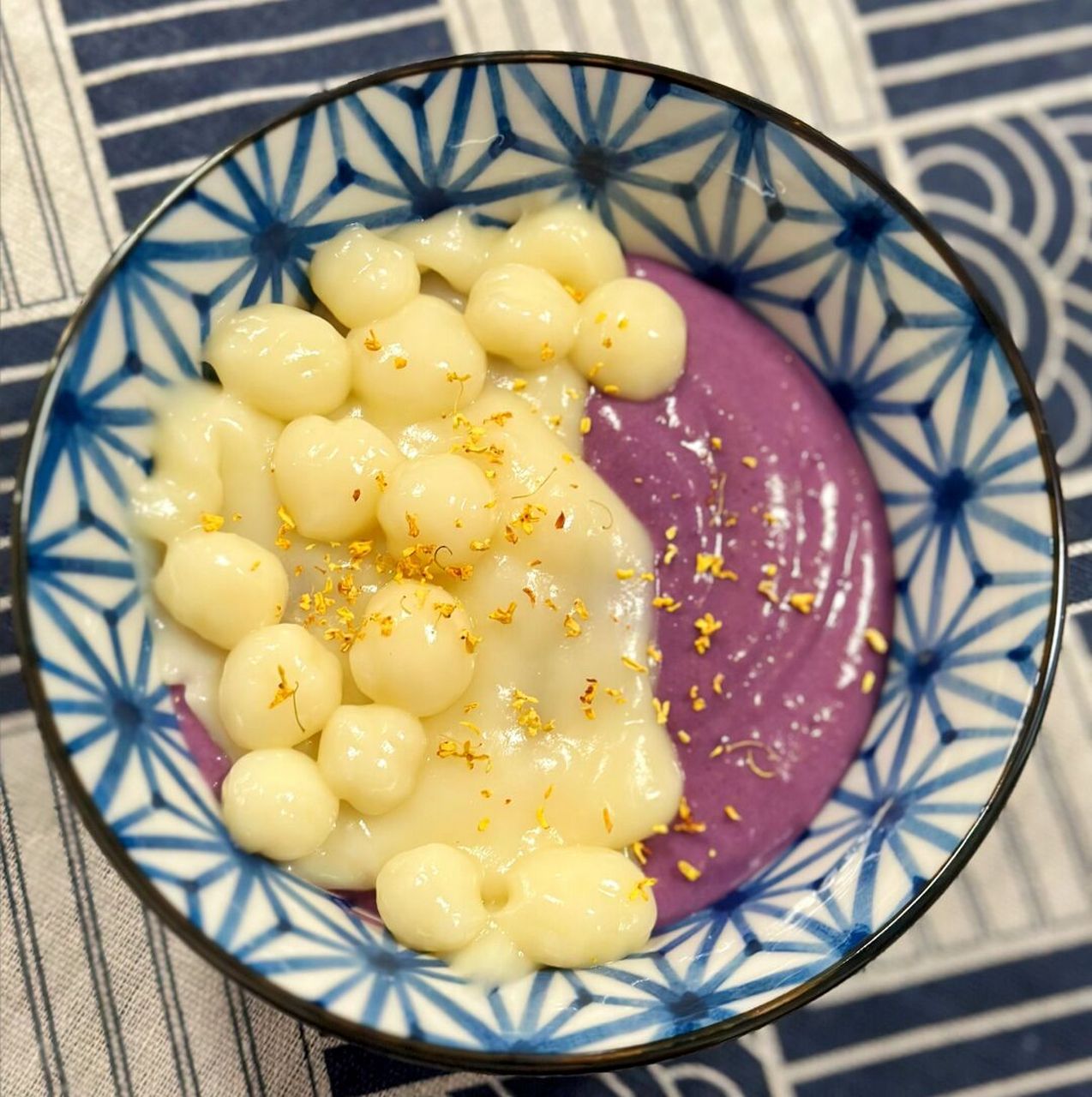 9297甜品分享|芋泥麻薯小丸子 小丸子步骤: 16615碗里加入
