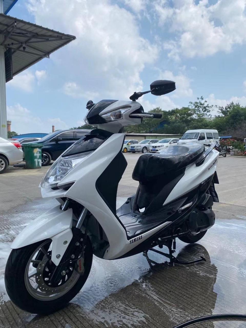 出160劲战四代目 一年的车 5000公里雅马哈