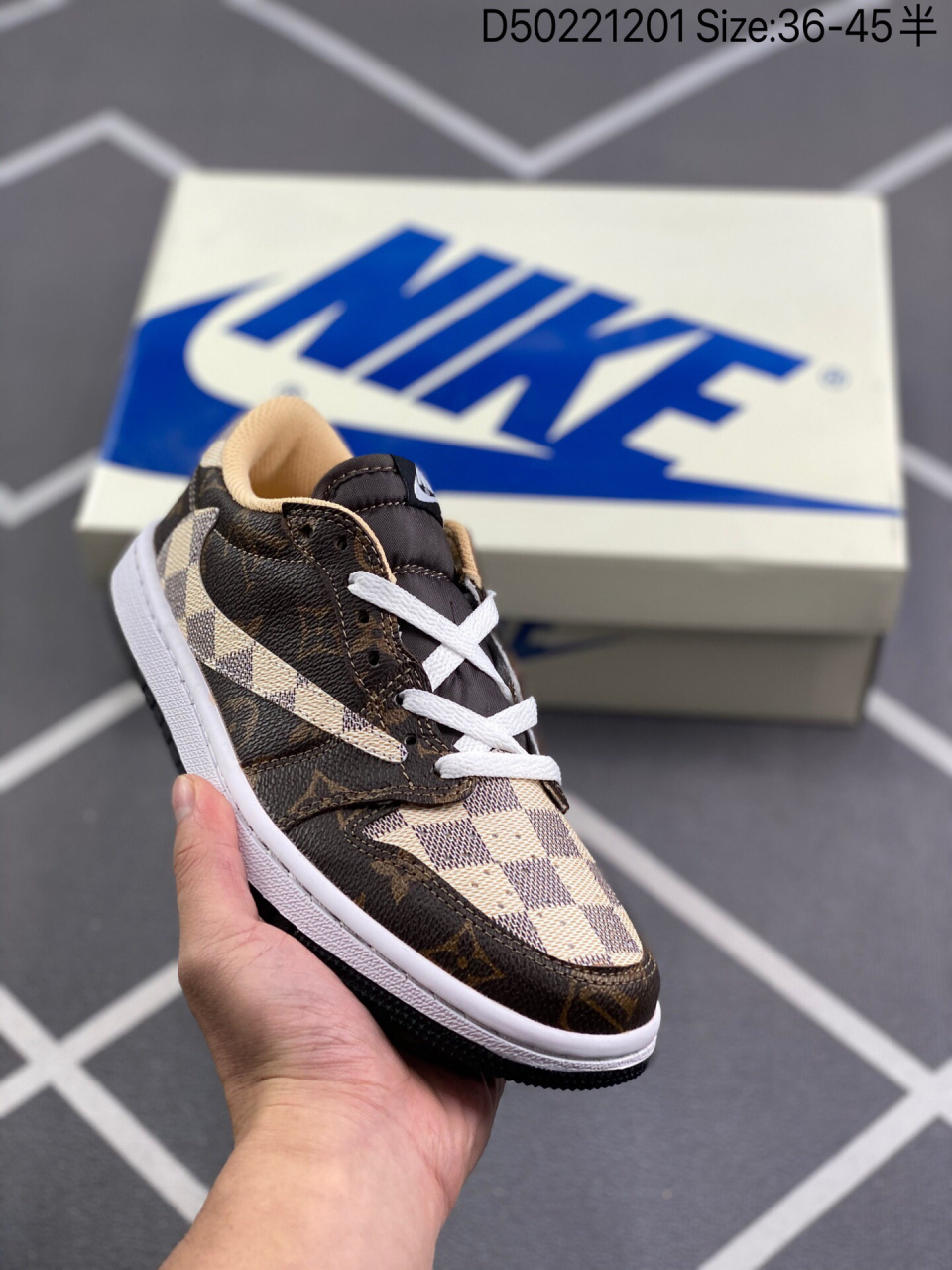 倒钩是什么牌子的鞋 耐克正勾倒钩的区别生活水平提高之后,人们在选择