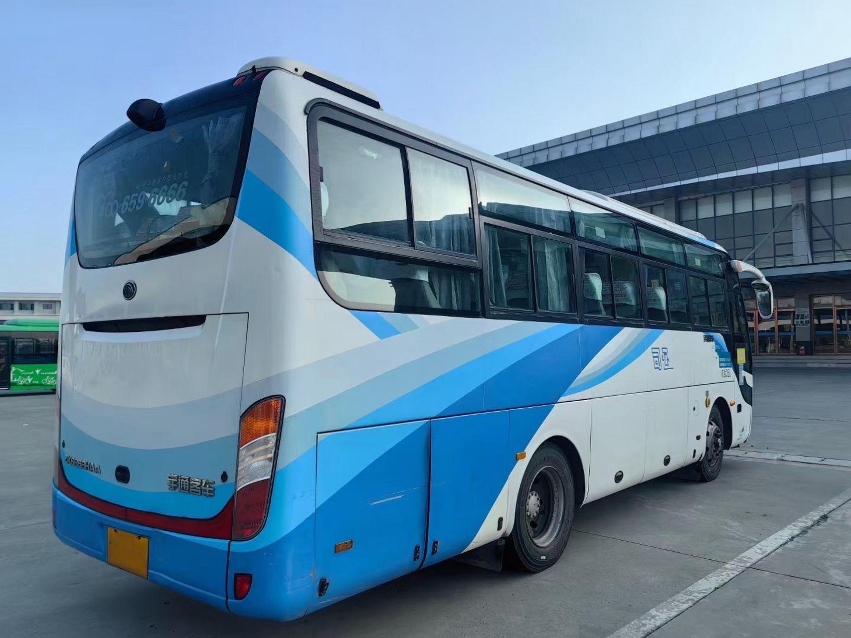 35座宇通6858!公路客运,玉柴四缸200马力,国四排放,空调,钢板,轮胎新