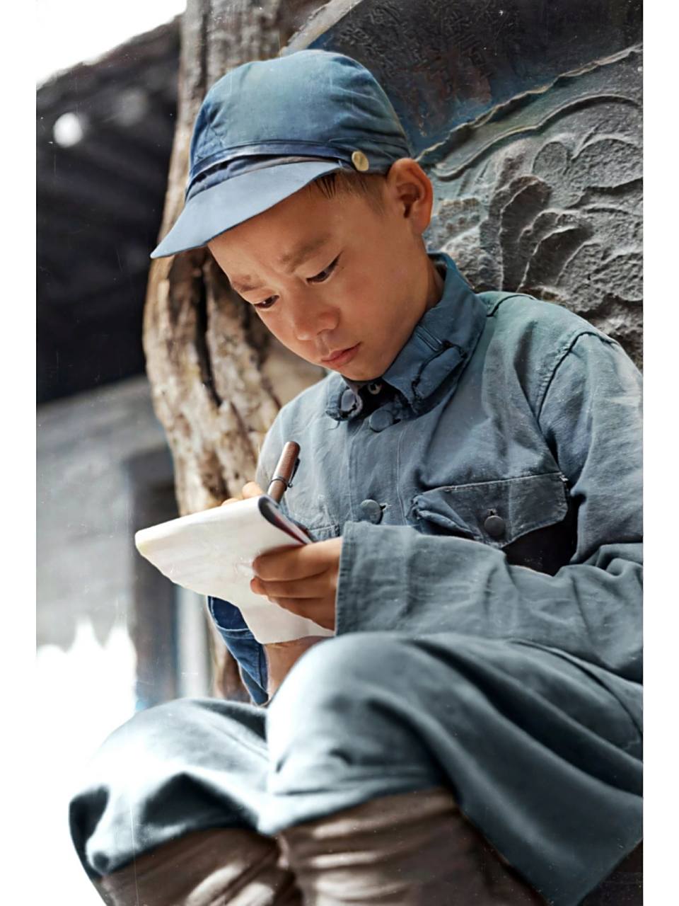 真实老照片,抗日小红军 照片拍摄时间:1937年 拍摄地点:陕西 摄影师