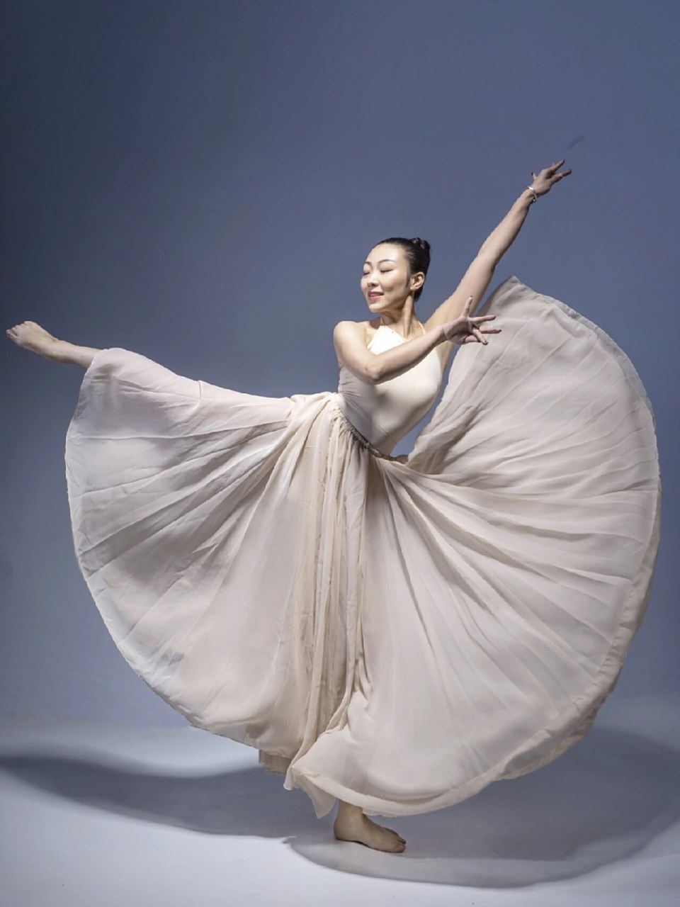 运城舞蹈摄影|裙摆舞姿 从舞蹈生到舞蹈演员再到舞蹈老师 虽然身份在