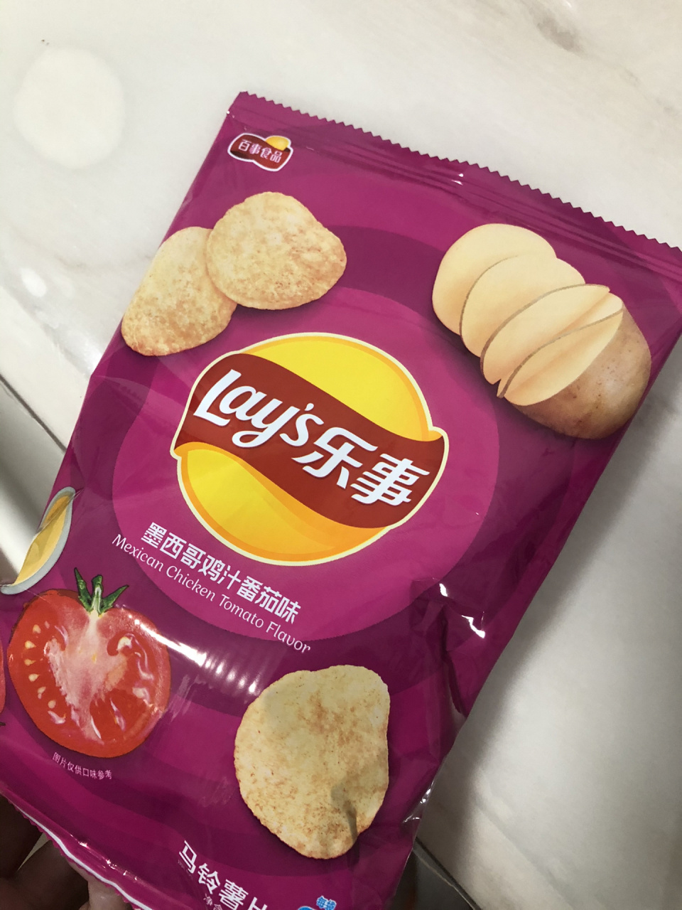 乐事瘪气的能吃吗? 沃尔玛买的乐事薯片大礼包,里面其他的气都很足正