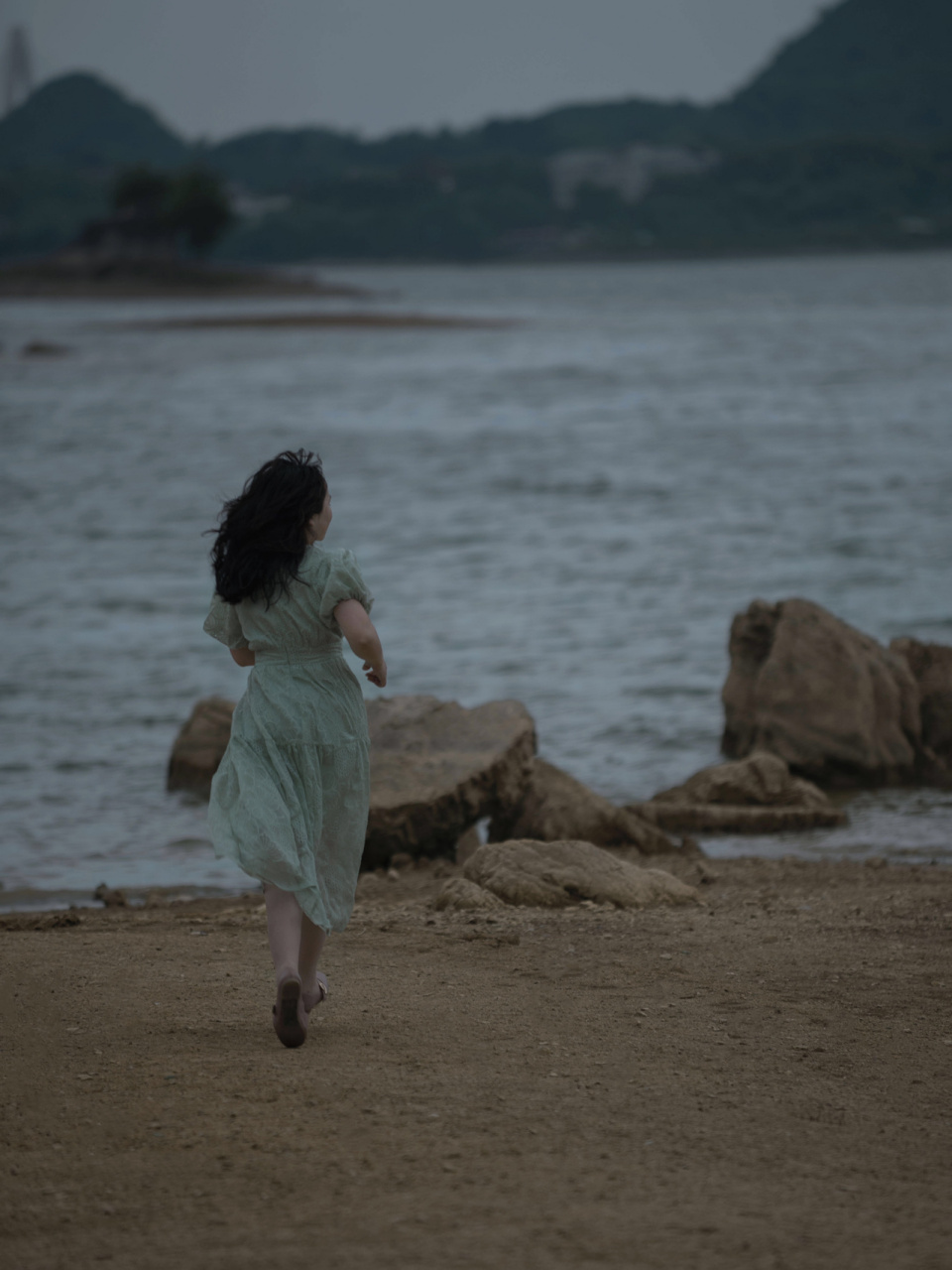 贵阳周边 适合拍照的小海景 导航:石岗坡(清镇)快到时路边就能看到