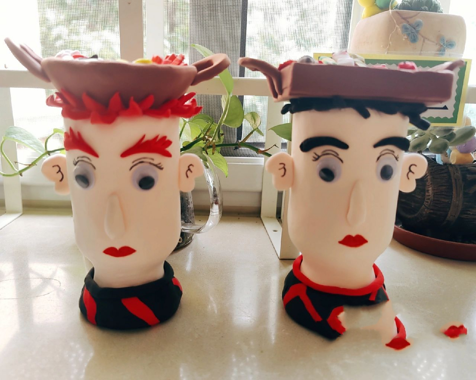 超轻黏土小人,矿泉水瓶废旧利用做黏土小人     喝完的矿泉水瓶子留