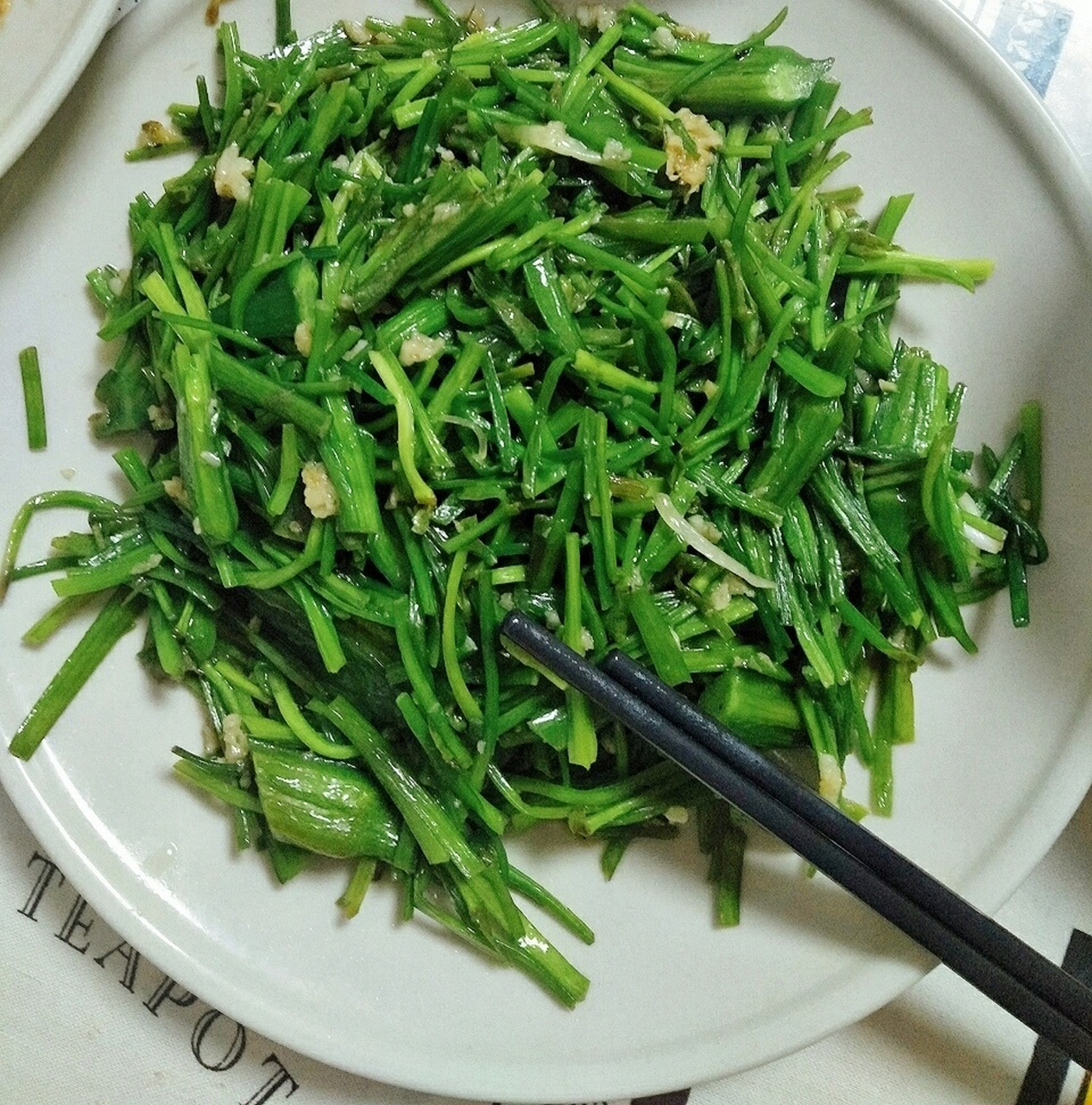 水性杨花又称海菜花 是一种大理白族特色的水生蔬菜 其口感鲜嫩,营养