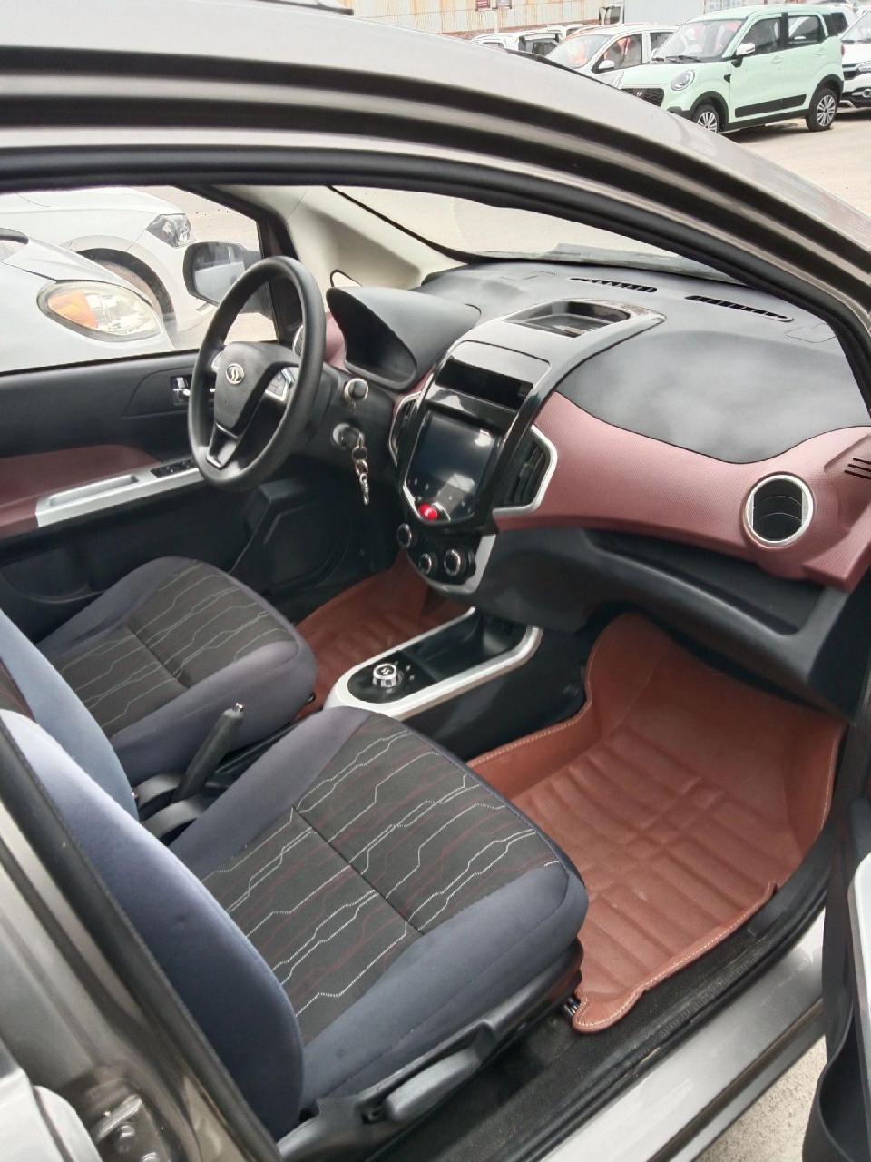 批发,精品二手,易咖x5s低速电动四轮车,只跑了几千公里,油电两用,72v