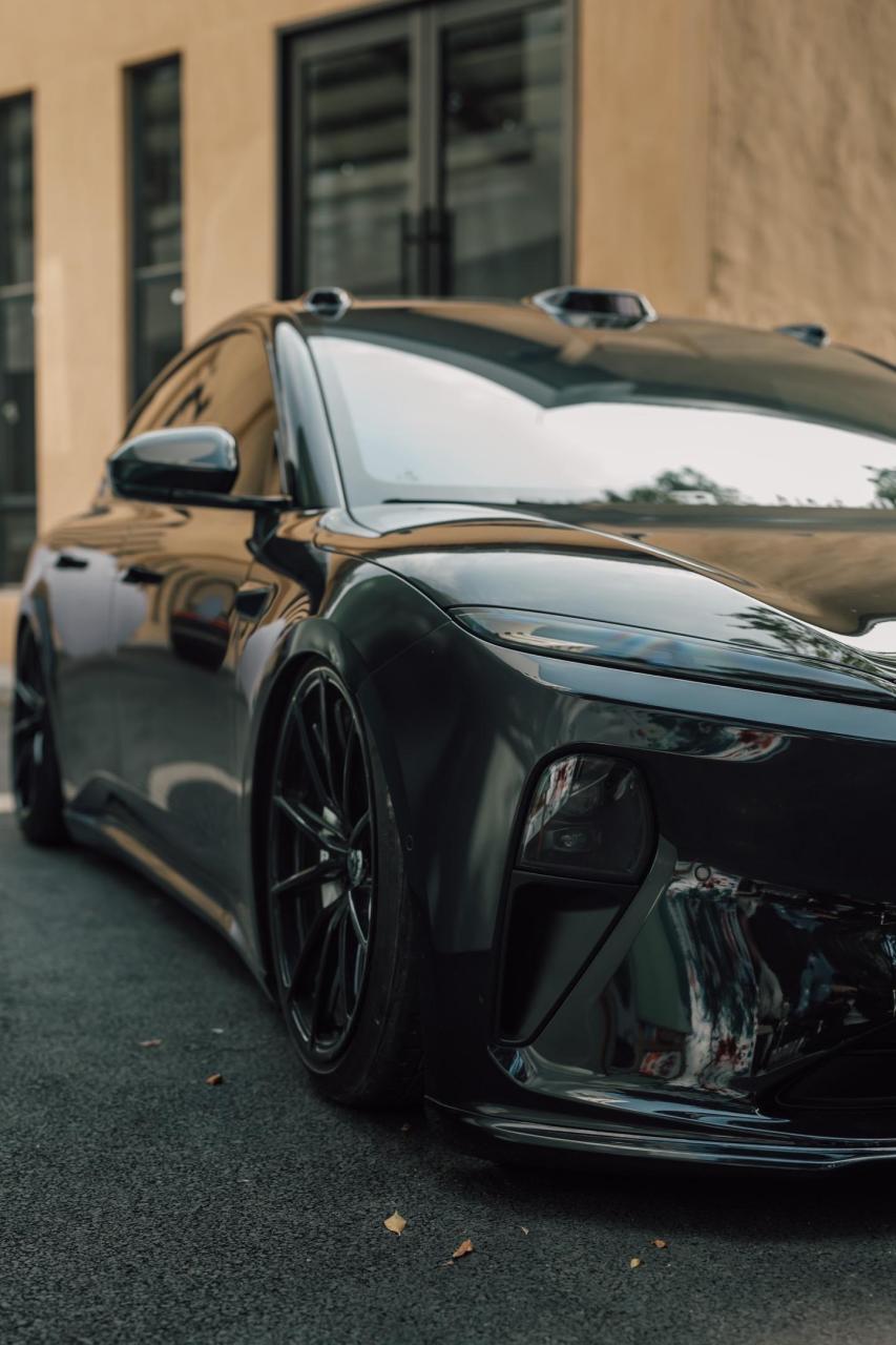 电动车里颜值最高的et5t～黑武士低趴姿态 黑武士