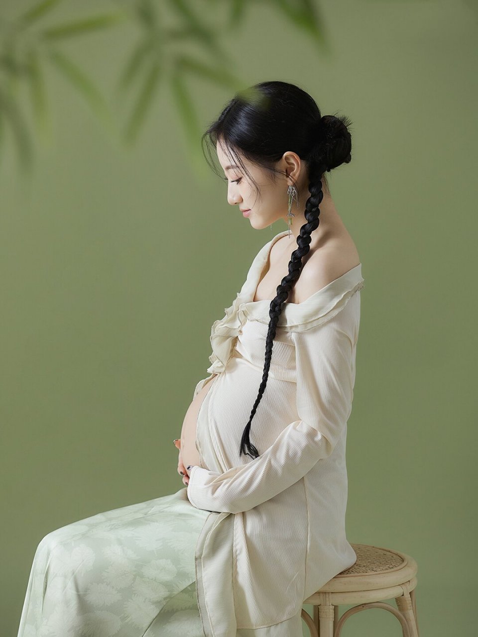 一抹青绿92温婉优雅的古风孕照 东方美人 99想了解孕妇照的妈妈