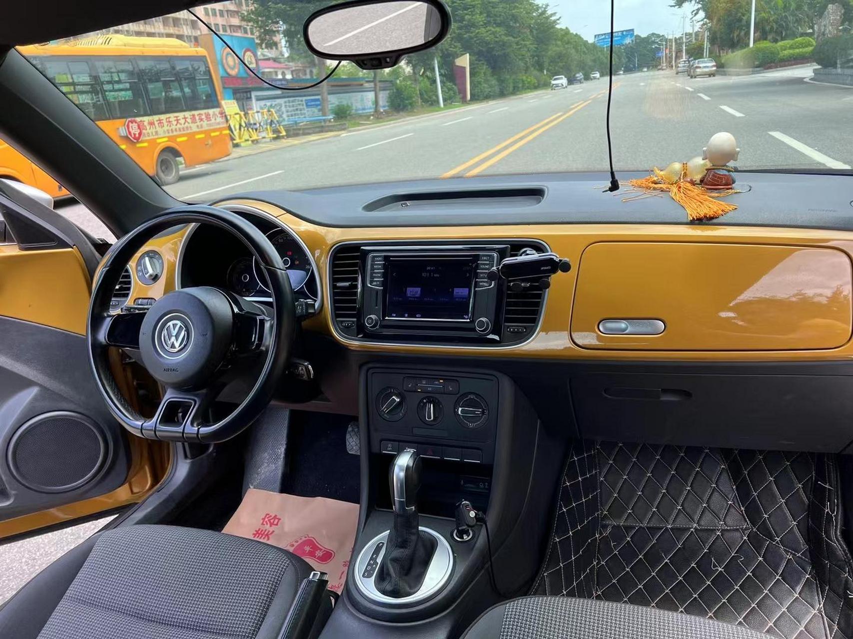 出售 16年大众甲壳虫1.