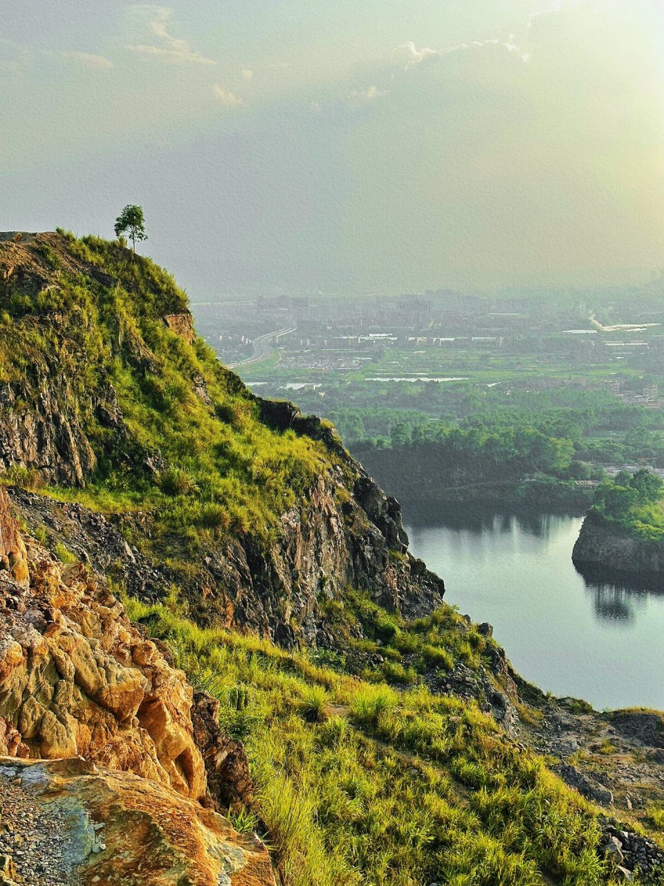 惠州潼湖花果山之行 少年时驰骋的风比黄金还可贵