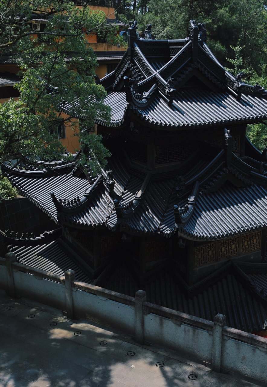 唐代古刹建德玉泉寺 玉泉寺在建德梅城乌龙山上,距齿墨车行40分钟 乃