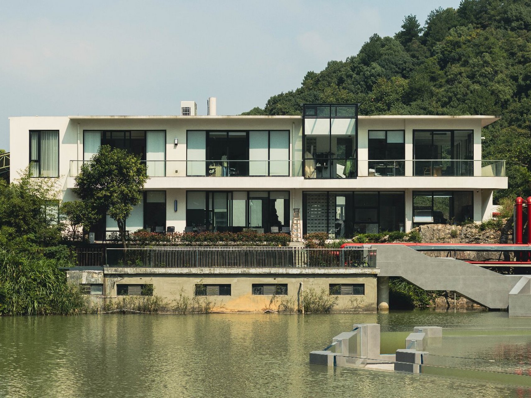 杭州冷门打卡地,艺创小镇之小冰岛 时隔多年,小冰岛景观增加了后山