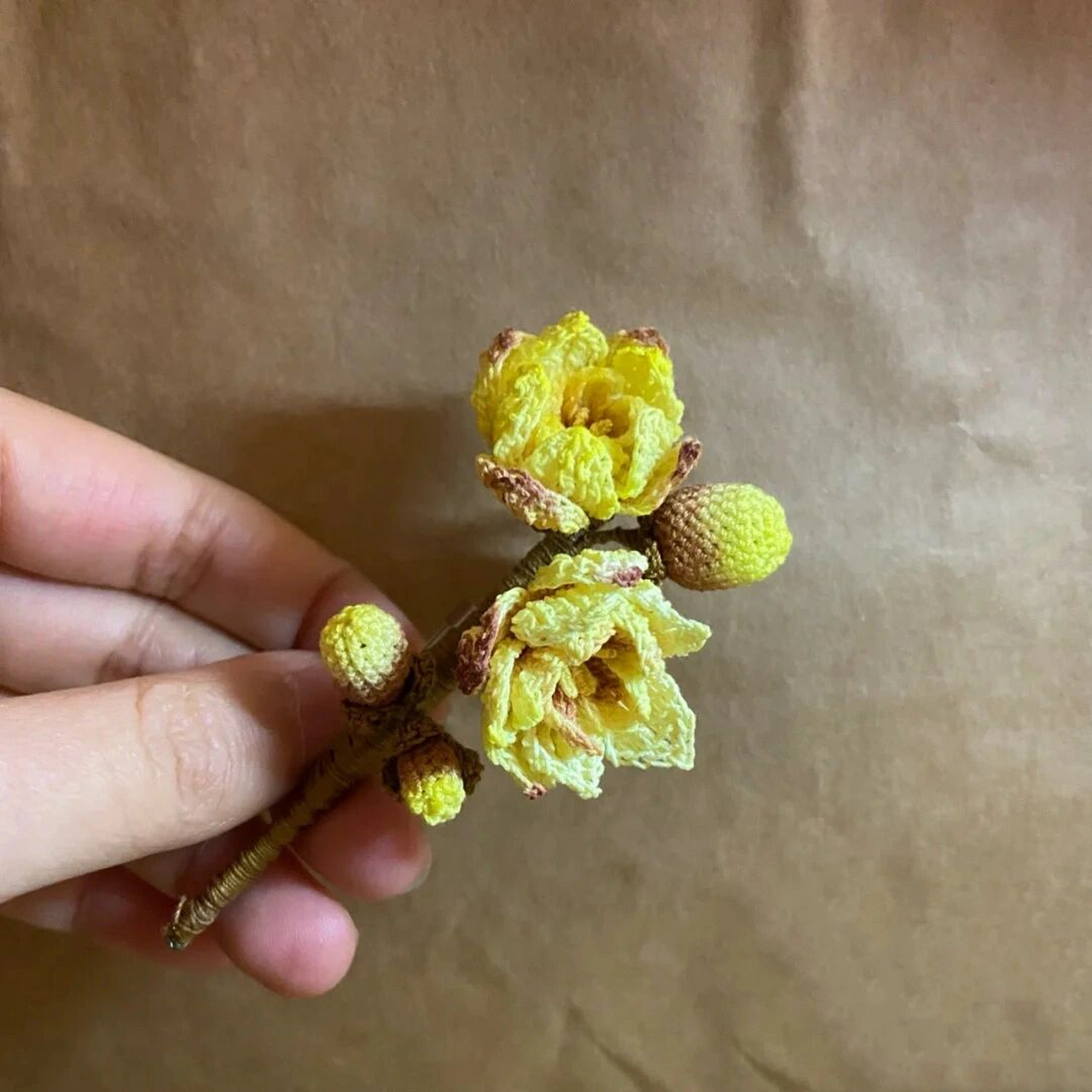 好漂亮的腊梅 跟真的一摸一样 出自79 感谢分享