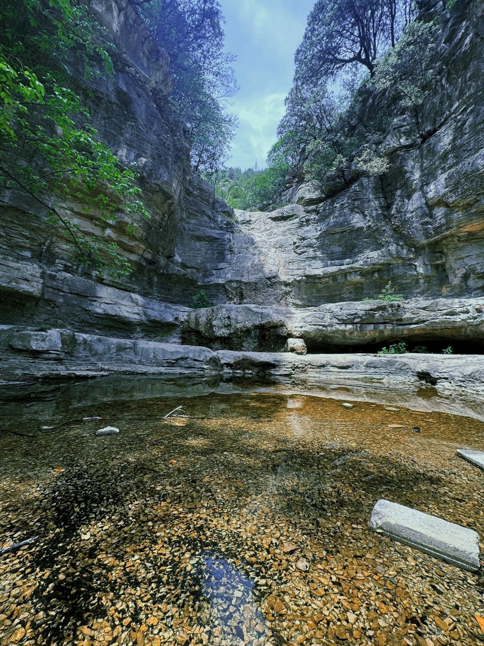 济南一线天藏龙涧图片图片