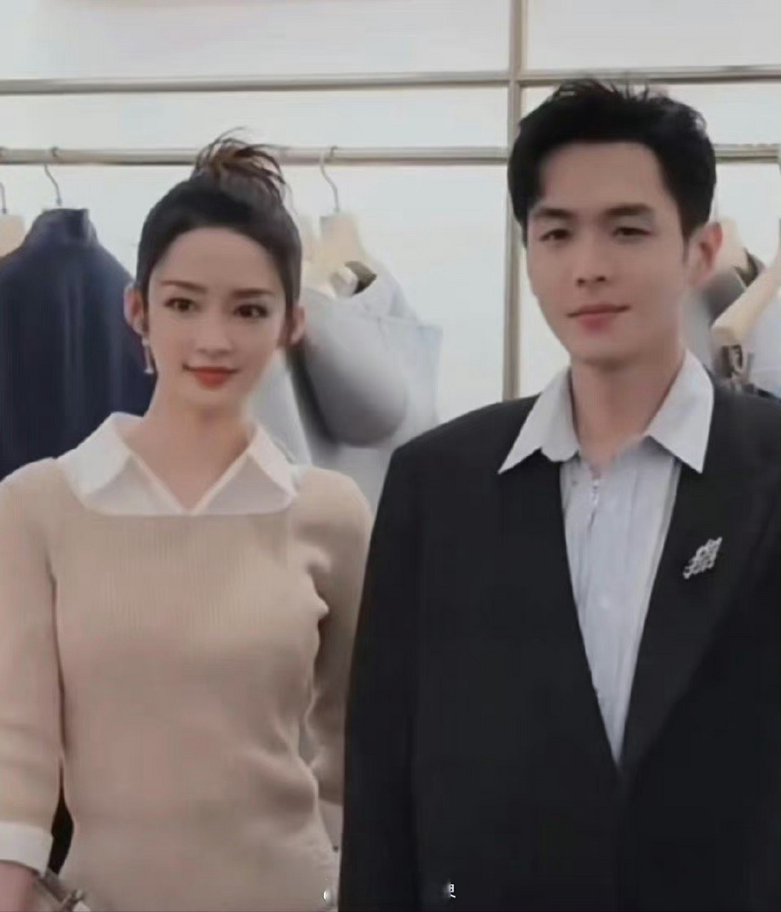 同框##张若昀李沁同框梦回庆余年#哇哦,终于看到张若昀和李沁同框了