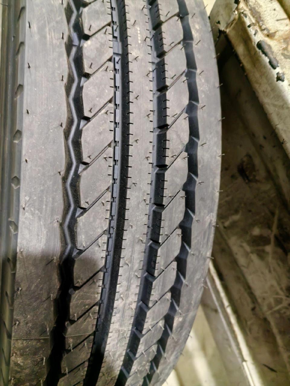 750r16玛吉斯16pr全钢子午线轮胎,加厚加深ma265花纹