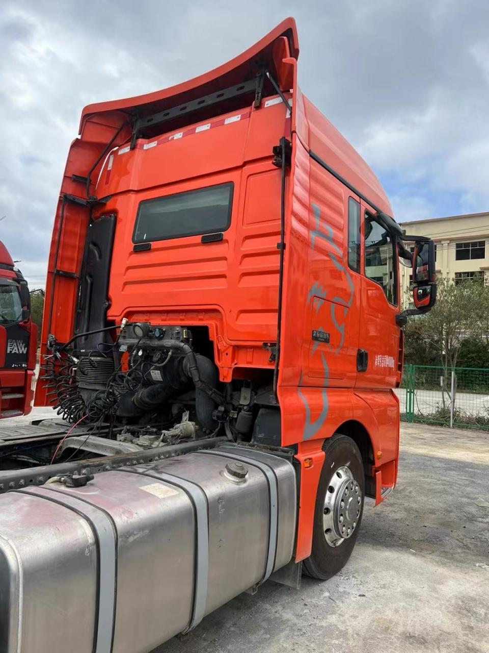 3台21年10汕德卡480马力,整车原版11万公里实表双保险同步带车损,个人