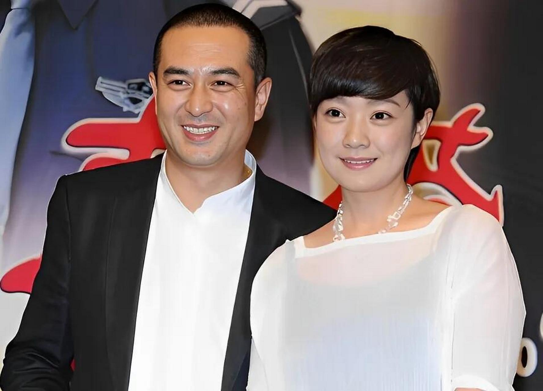 狗仔曝张嘉译与妻子王海燕离婚