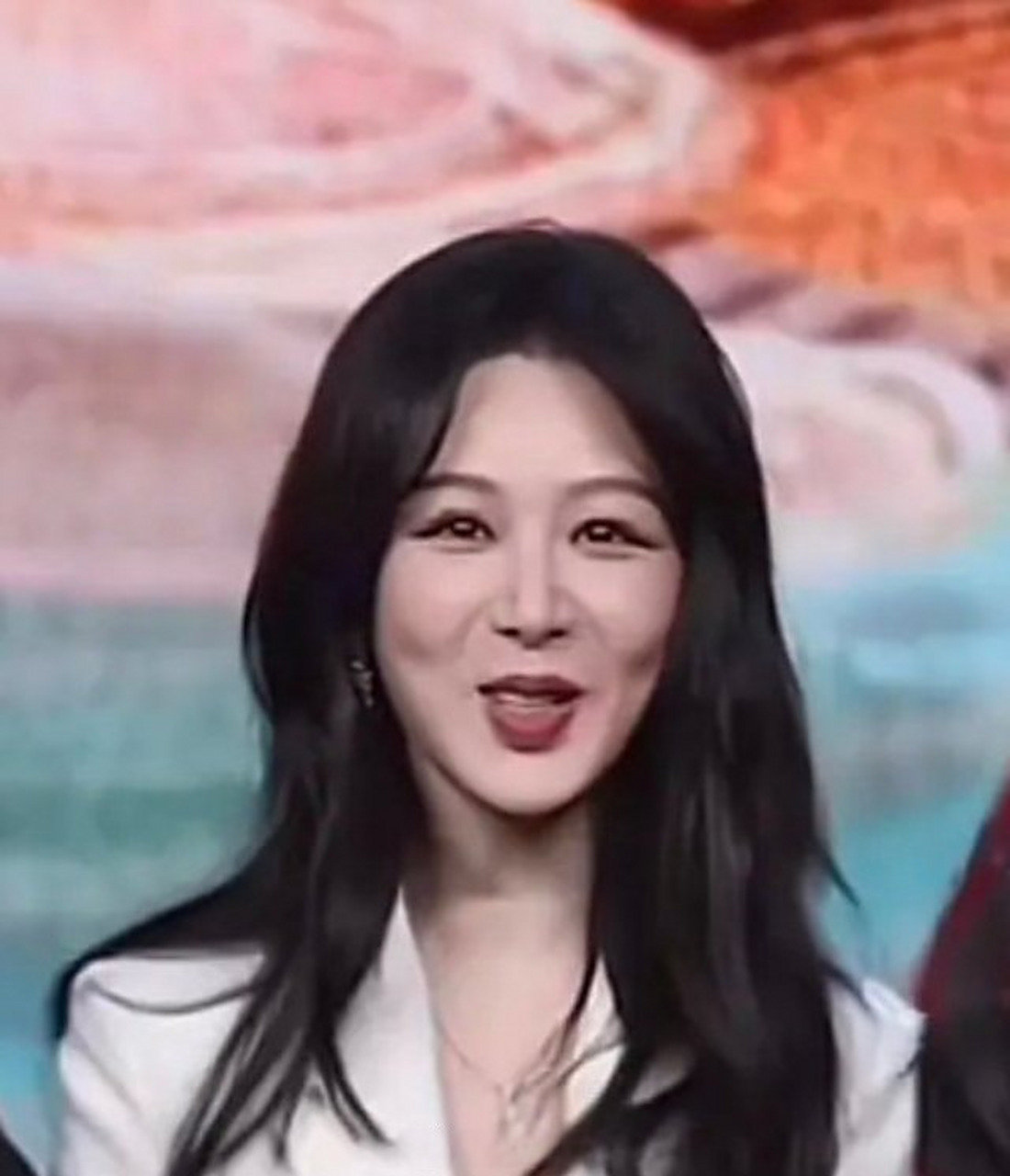 杨紫生图和精修图差别大吗?