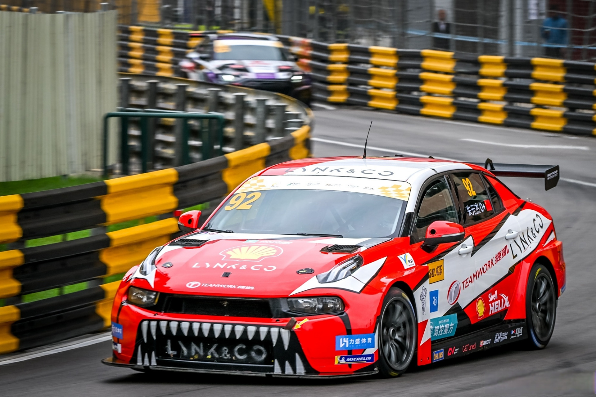 早[爱你]  欣赏一下格林披治大赛车的炫酷涂装吧~[得意]