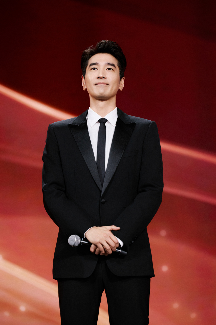 赵又廷超话02新岁迎新喜,恭喜趙又廷02荣获cmg第二届#中国电视剧