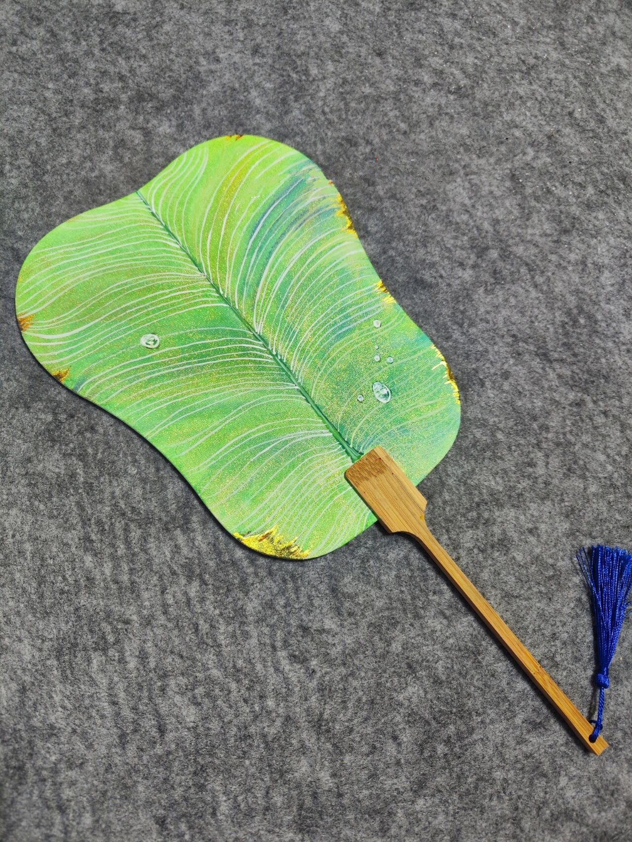 火爆全网的芭蕉叶露珠团扇～鎏金小清新爆款 新款原创手绘团扇芭蕉叶