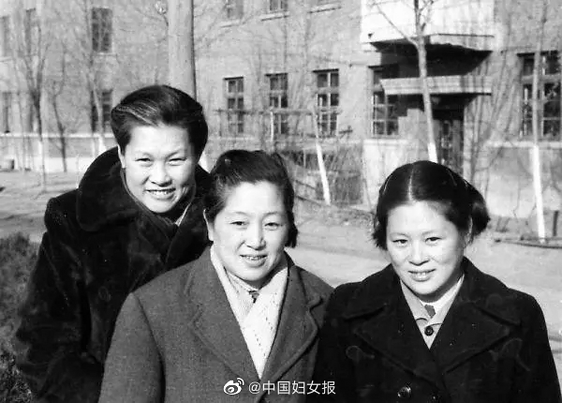 【光谱学领域中的巾帼领袖:何怡贞】何怡贞(1910-2008),20世纪五六十