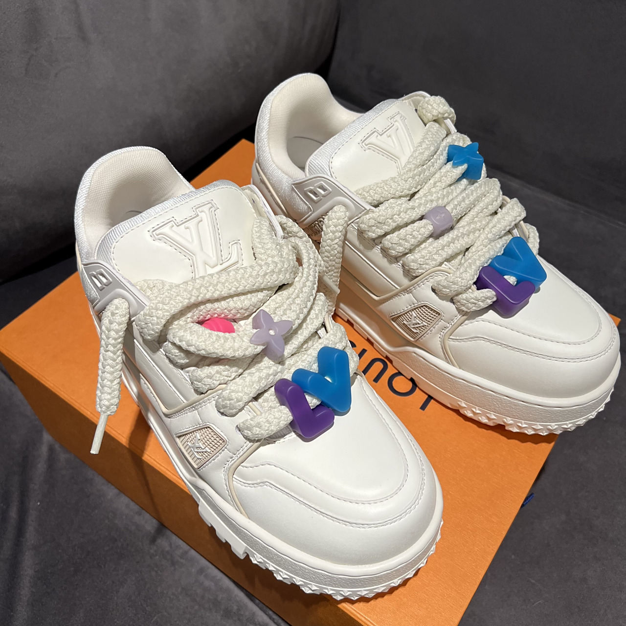 9297买手日记 | lv23新款白色胖丁trainer 白色